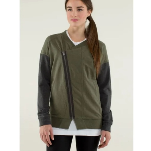 Lululemon Mula Bundle Wrap - Heathered Fatigue Green / Heathered Dark Grey - Picture 6 of 8